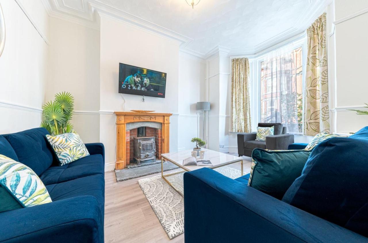 Stylish Luxury Large 4Br Kingbed Apartment Barrow-in-Furness Exterior foto