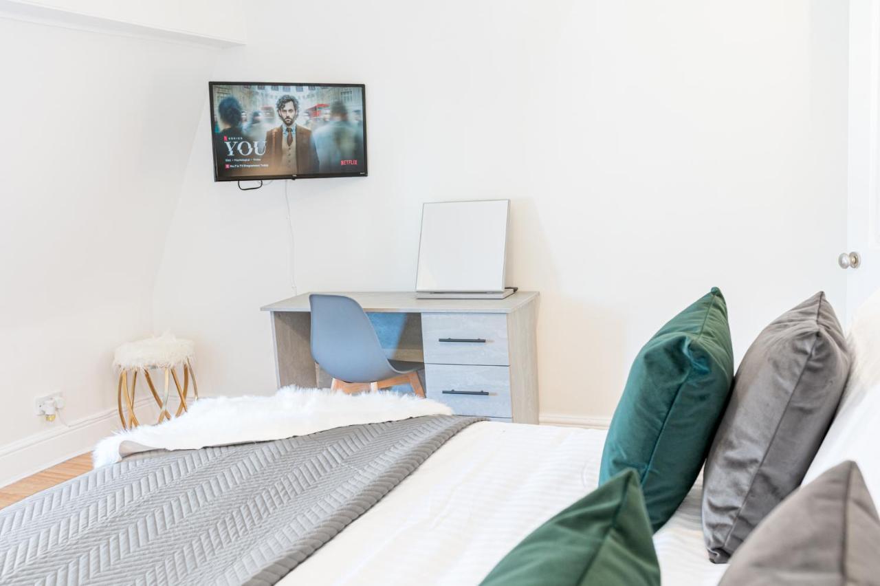 Stylish Luxury Large 4Br Kingbed Apartment Barrow-in-Furness Exterior foto