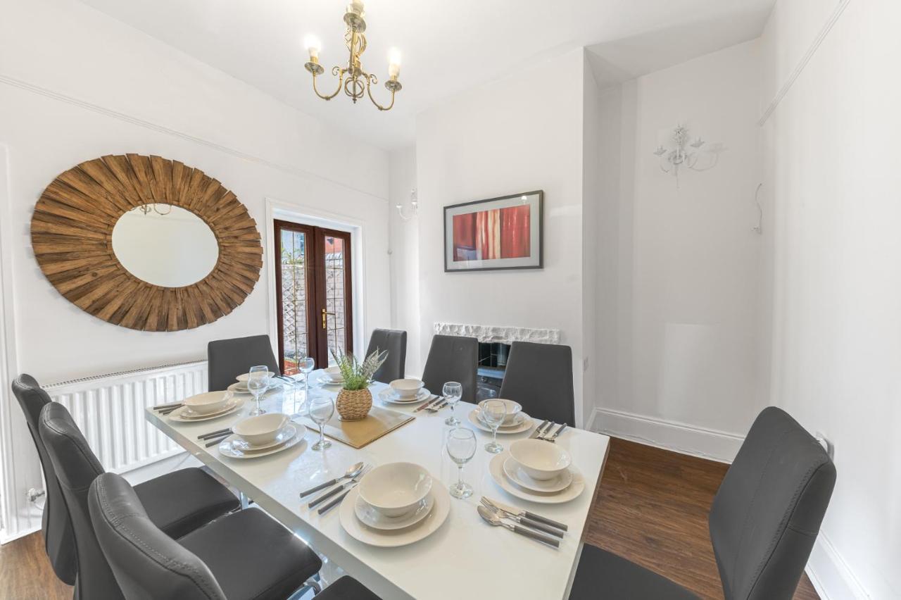 Stylish Luxury Large 4Br Kingbed Apartment Barrow-in-Furness Exterior foto